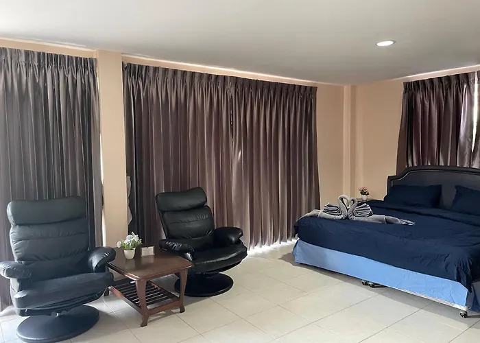 Maxim Apartment