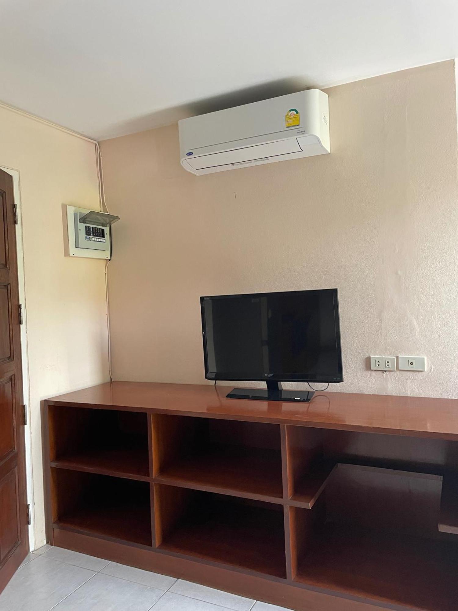 Maxim Apartment Pattaya